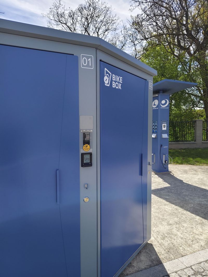 Bike Box - Dobroměřice - Louny 1, Obecní úřad
