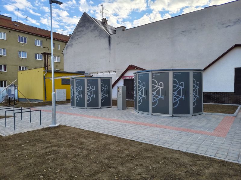 Bike Box - Lipník nad Bečvou, Autobusová stanice